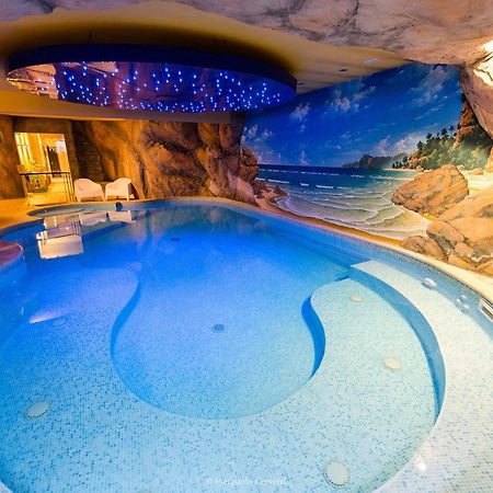 Paradise Hotel & Wellness Saint-Vincent Bagian luar foto