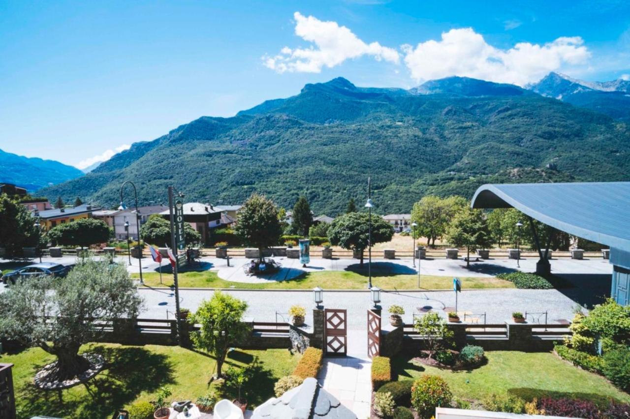 Paradise Hotel & Wellness Saint-Vincent Bagian luar foto