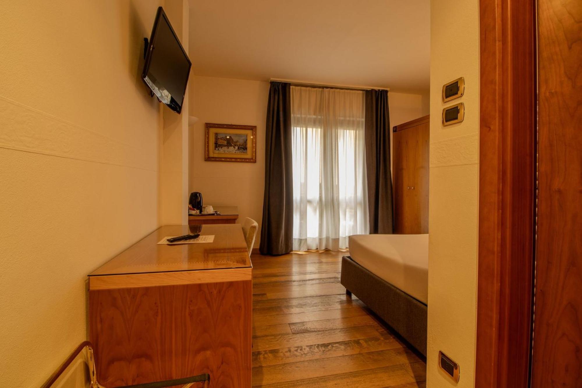 Paradise Hotel & Wellness Saint-Vincent Bagian luar foto