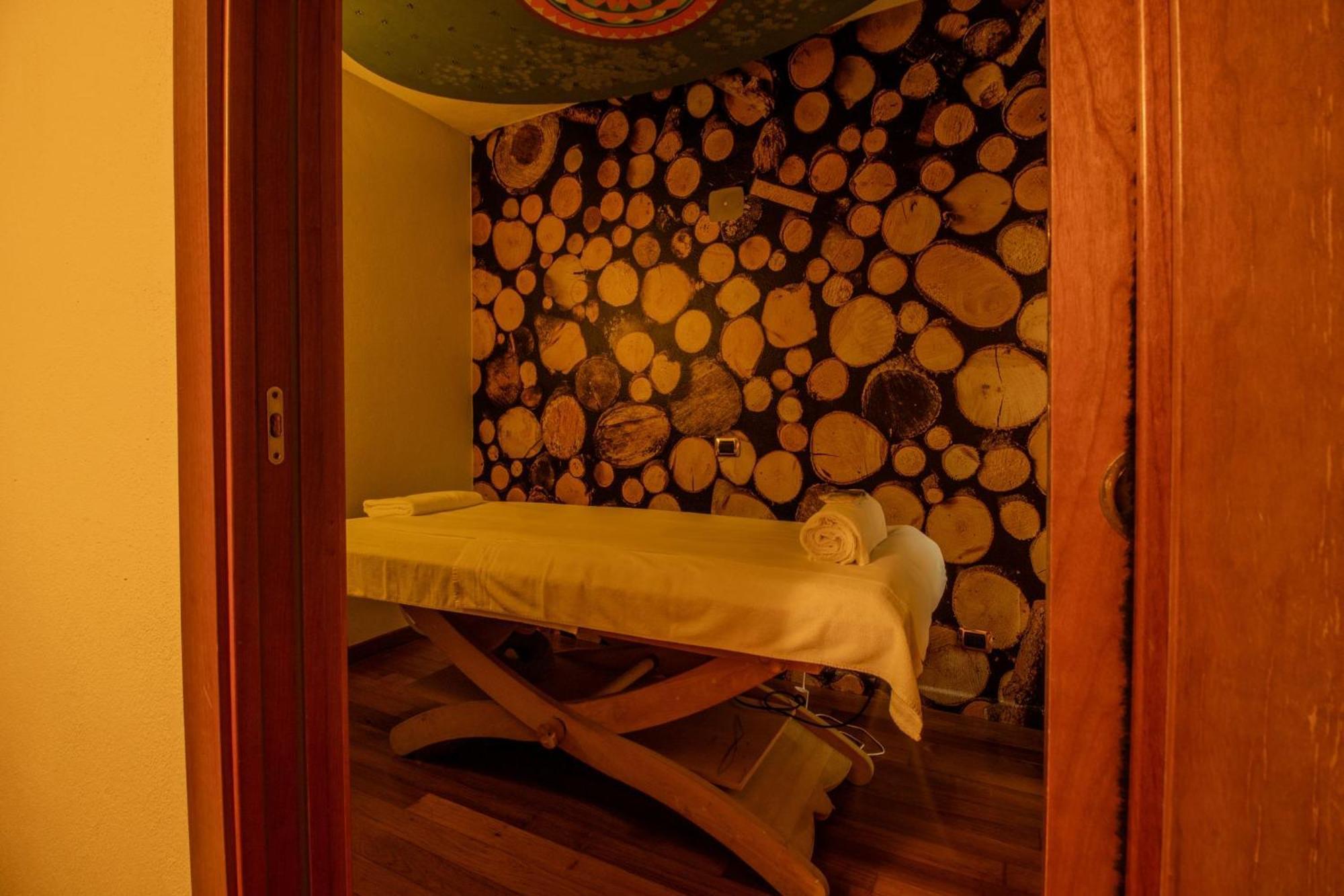 Paradise Hotel & Wellness Saint-Vincent Bagian luar foto