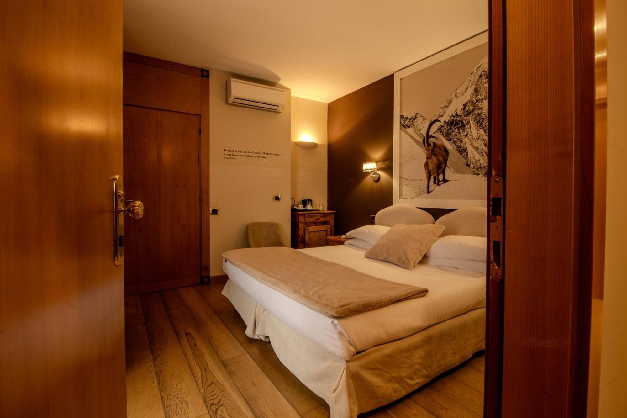 Paradise Hotel & Wellness Saint-Vincent Bagian luar foto