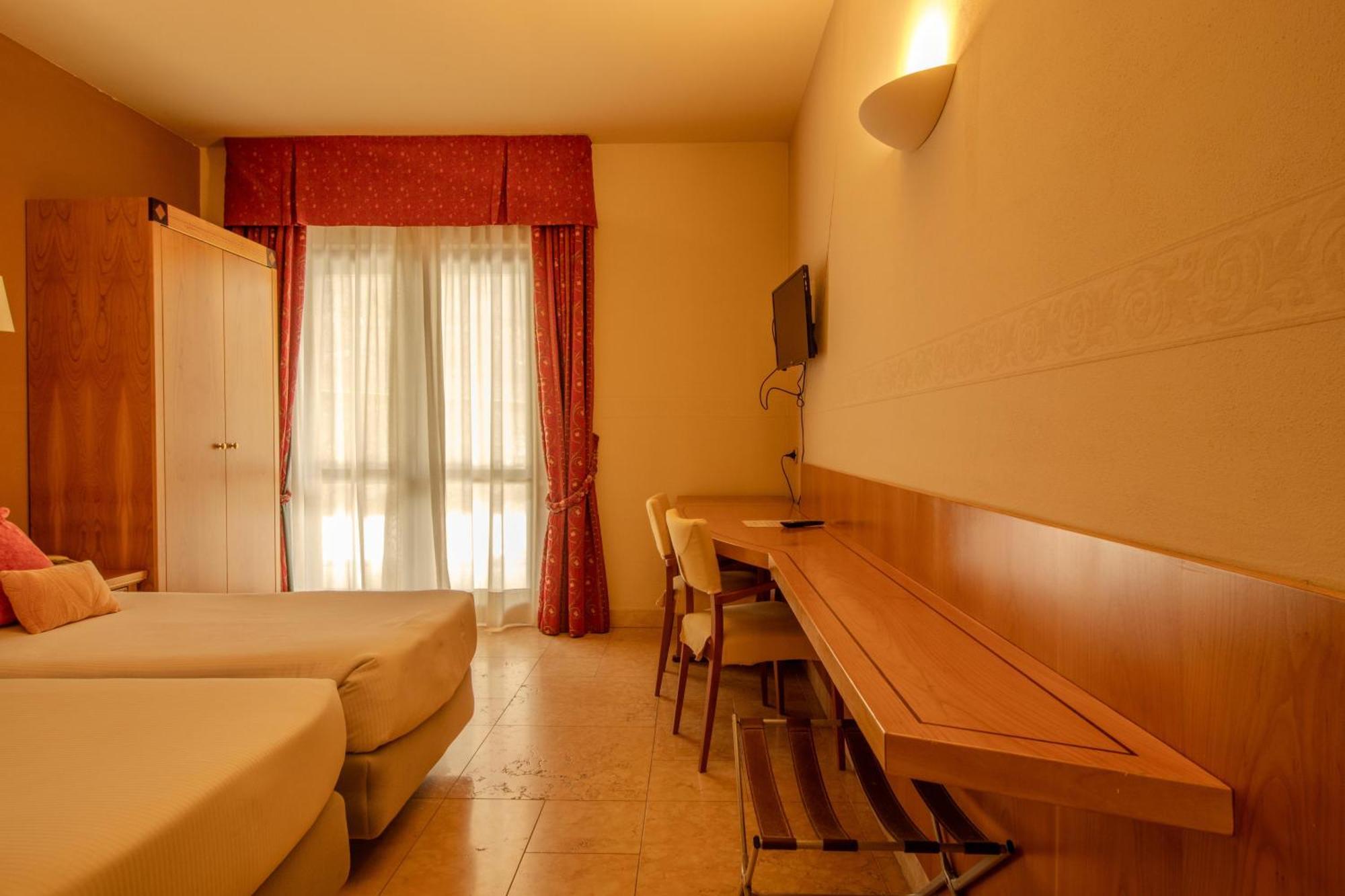 Paradise Hotel & Wellness Saint-Vincent Bagian luar foto