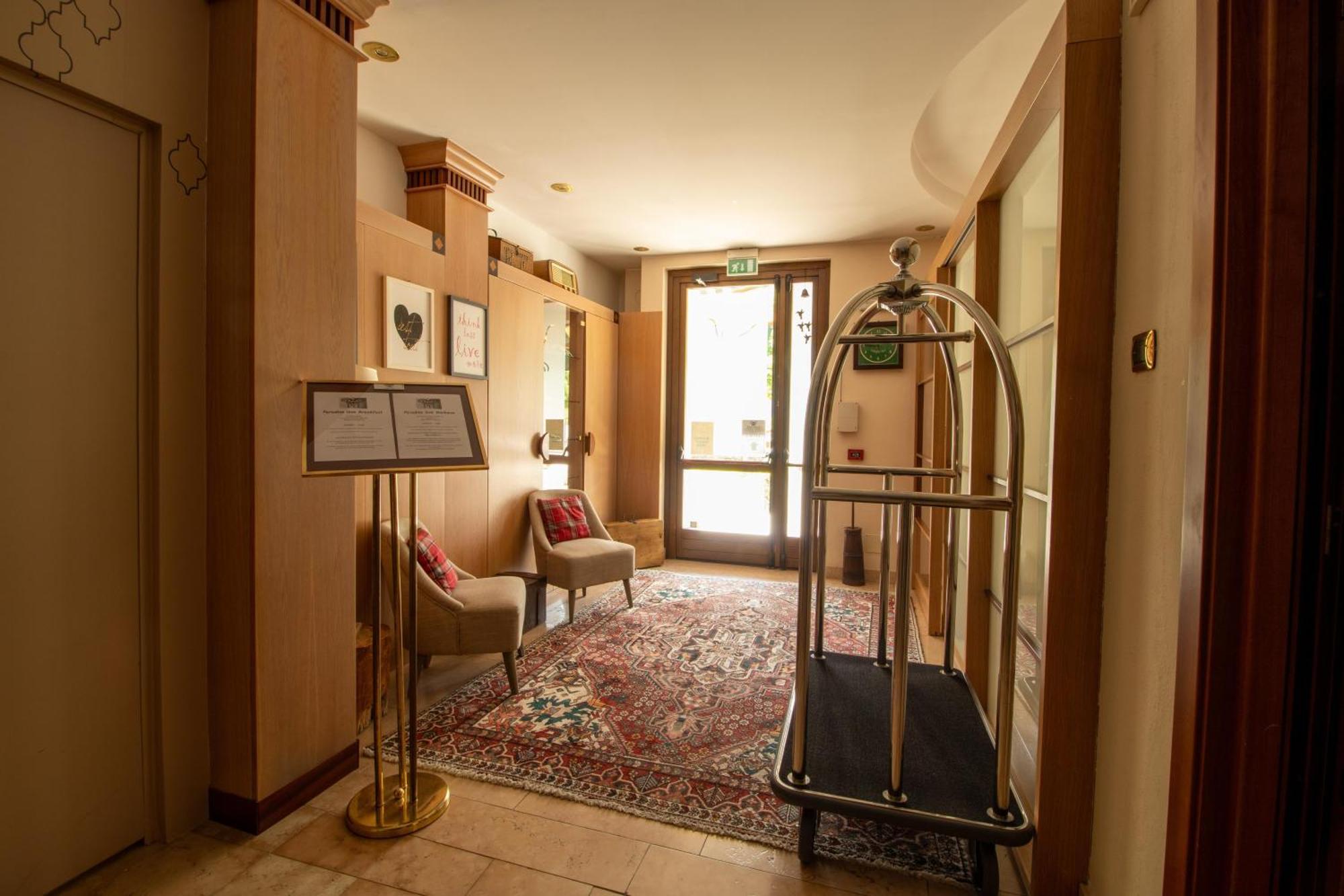 Paradise Hotel & Wellness Saint-Vincent Bagian luar foto