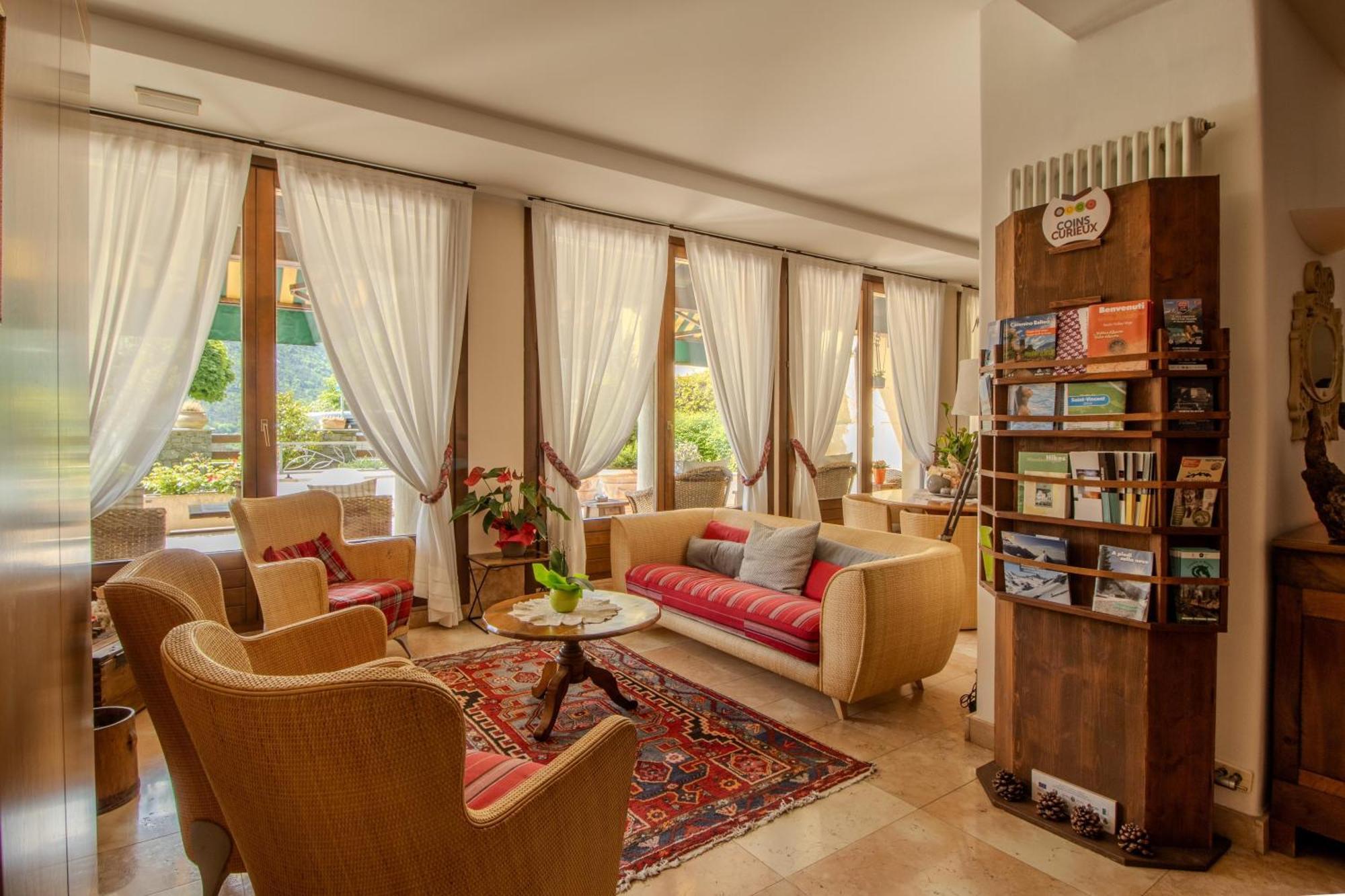 Paradise Hotel & Wellness Saint-Vincent Bagian luar foto